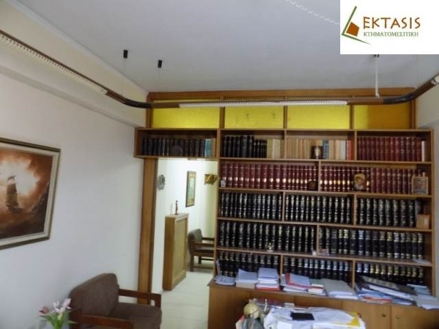 (For Rent) Commercial Office || Arkadia/Tripoli - 32 Sq.m, 320€ 