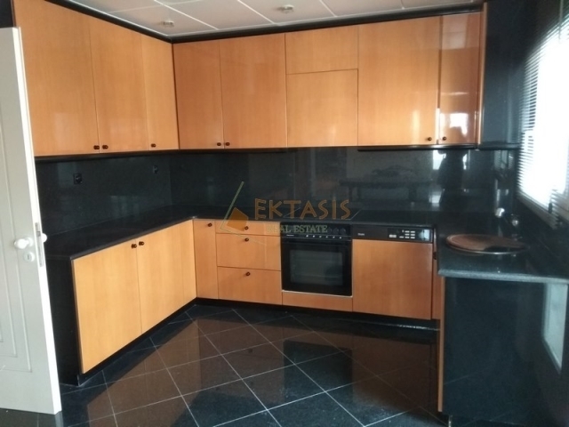 (For Sale) Residential Floor Apartment || Arkadia/Tripoli - 200 Sq.m, 3 Bedrooms, 190.000€ 