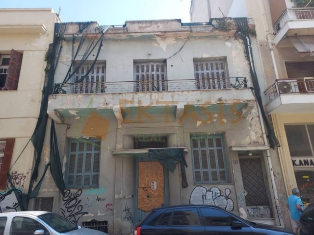 (Προς Πώληση) Κατοικία Μονοκατοικία || Αθήνα Κέντρο/Αθήνα - 220 τ.μ, 4 Υ/Δ, 320.000€ 
