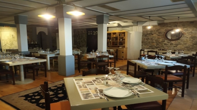 (For Sale) Commercial Retail Shop || Arkadia/Tripoli - 150 Sq.m, 25.000€ 