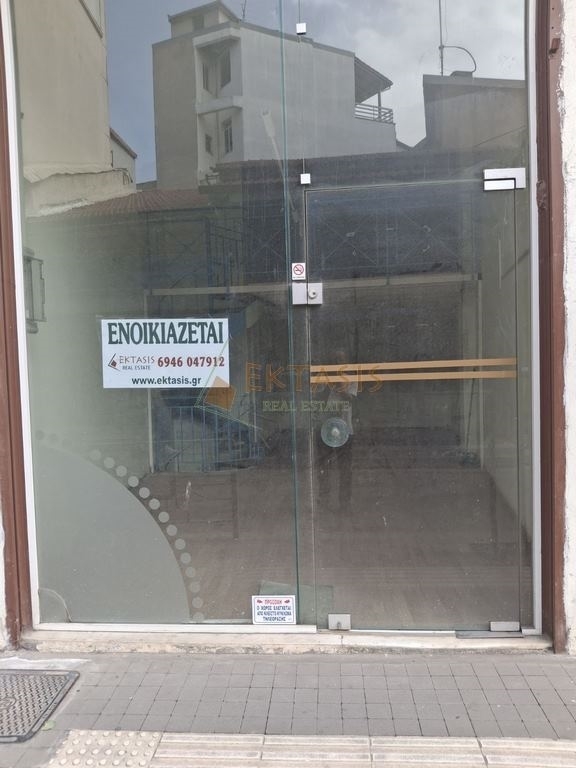 (Προς Ενοικίαση) Επαγγελματικός Χώρος Κατάστημα || Ν. Αρκαδίας/Τρίπολη - 40 τ.μ, 330€ 