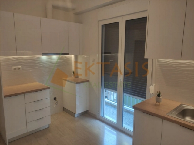 (For Rent) Residential Apartment || Athens Center/Athens - 91 Sq.m, 3 Bedrooms, 750€ 