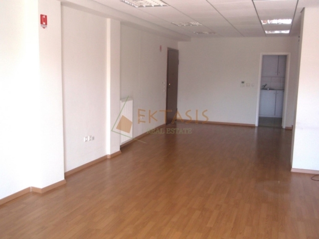 (For Rent) Commercial Office || Arkadia/Tripoli - 106 Sq.m, 750€ 