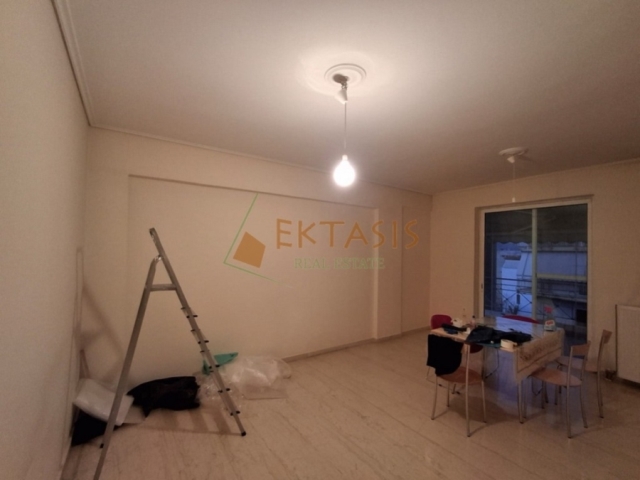 (For Rent) Residential Apartment || Arkadia/Tripoli - 100 Sq.m, 3 Bedrooms, 630€ 