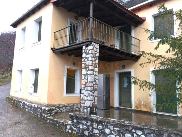 (Προς Πώληση) Κατοικία Μονοκατοικία || Ν. Αρκαδίας/Βόρεια Κυνουρία - 180 τ.μ, 3 Υ/Δ, 220.000€ 